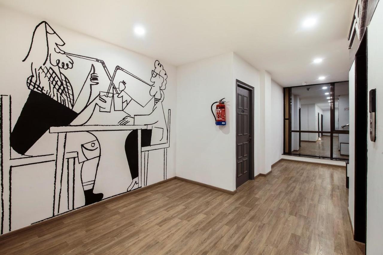Oyo Townhouse 934 L'Elegant Hotel & Banquetby Ace Manor Ghaziabad Buitenkant foto